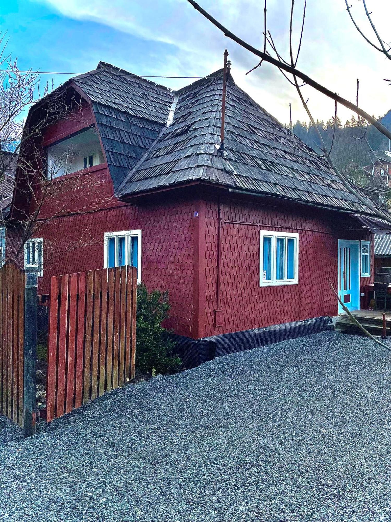 Casa Fantana - La Poalele Muntilor -50 De Metri De Partia Olimpica Villa Statjunea Borsa Ngoại thất bức ảnh